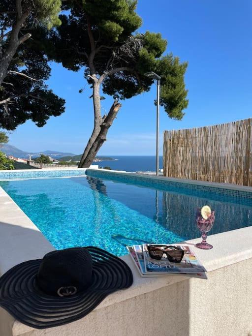 Wave N' Sea Apartment With A Private Pool Dubrovnik Luaran gambar