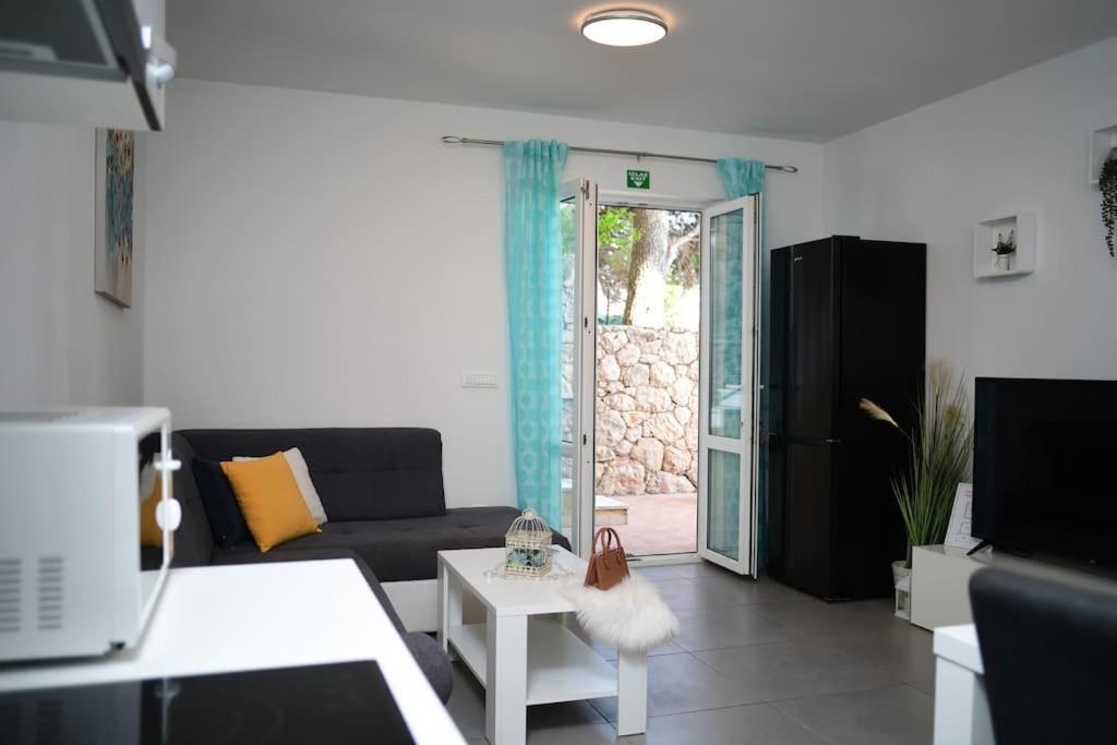 Wave N' Sea Apartment With A Private Pool Dubrovnik Luaran gambar