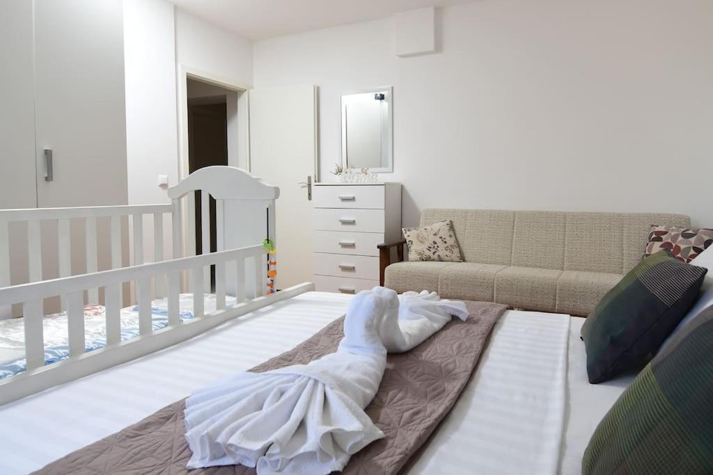 Wave N' Sea Apartment With A Private Pool Dubrovnik Luaran gambar